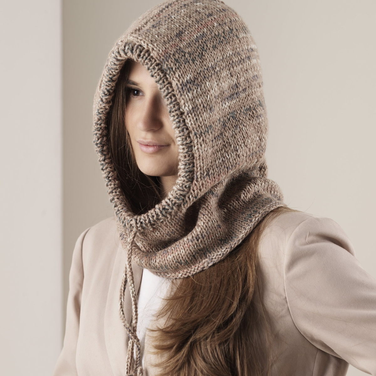 Sticka en värmande balaklava