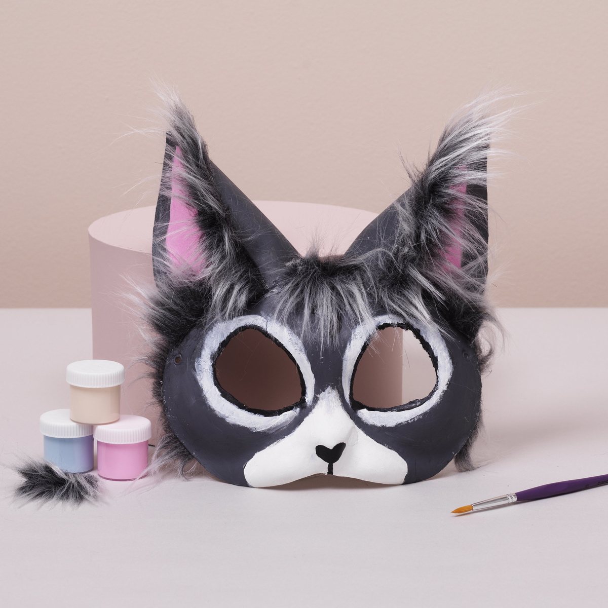 Gör en kattmask med stora öron