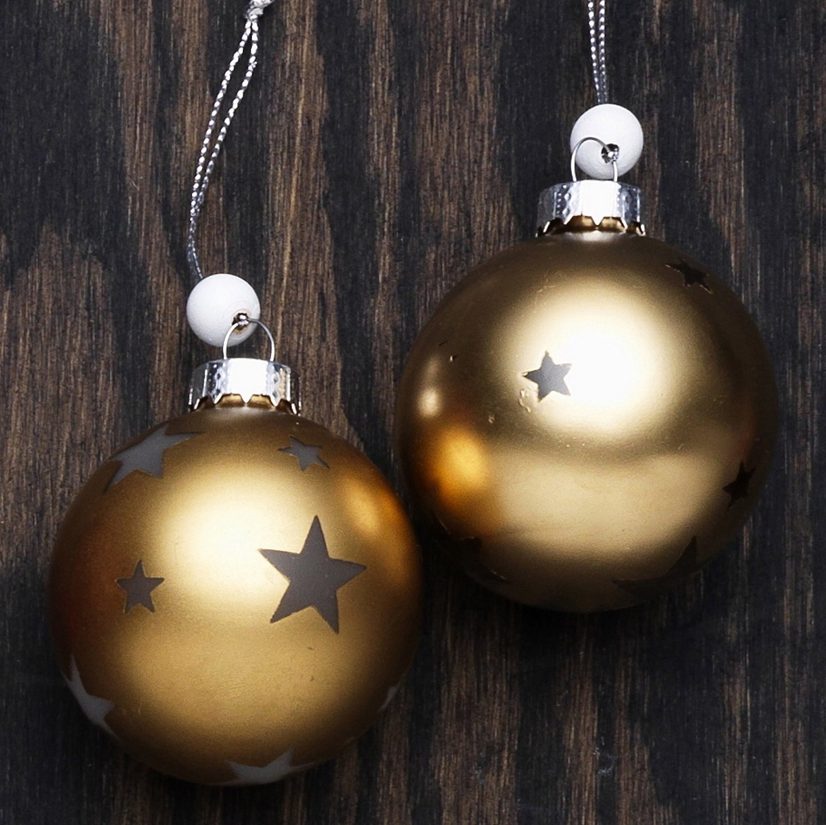 Christmas ornament with stars
