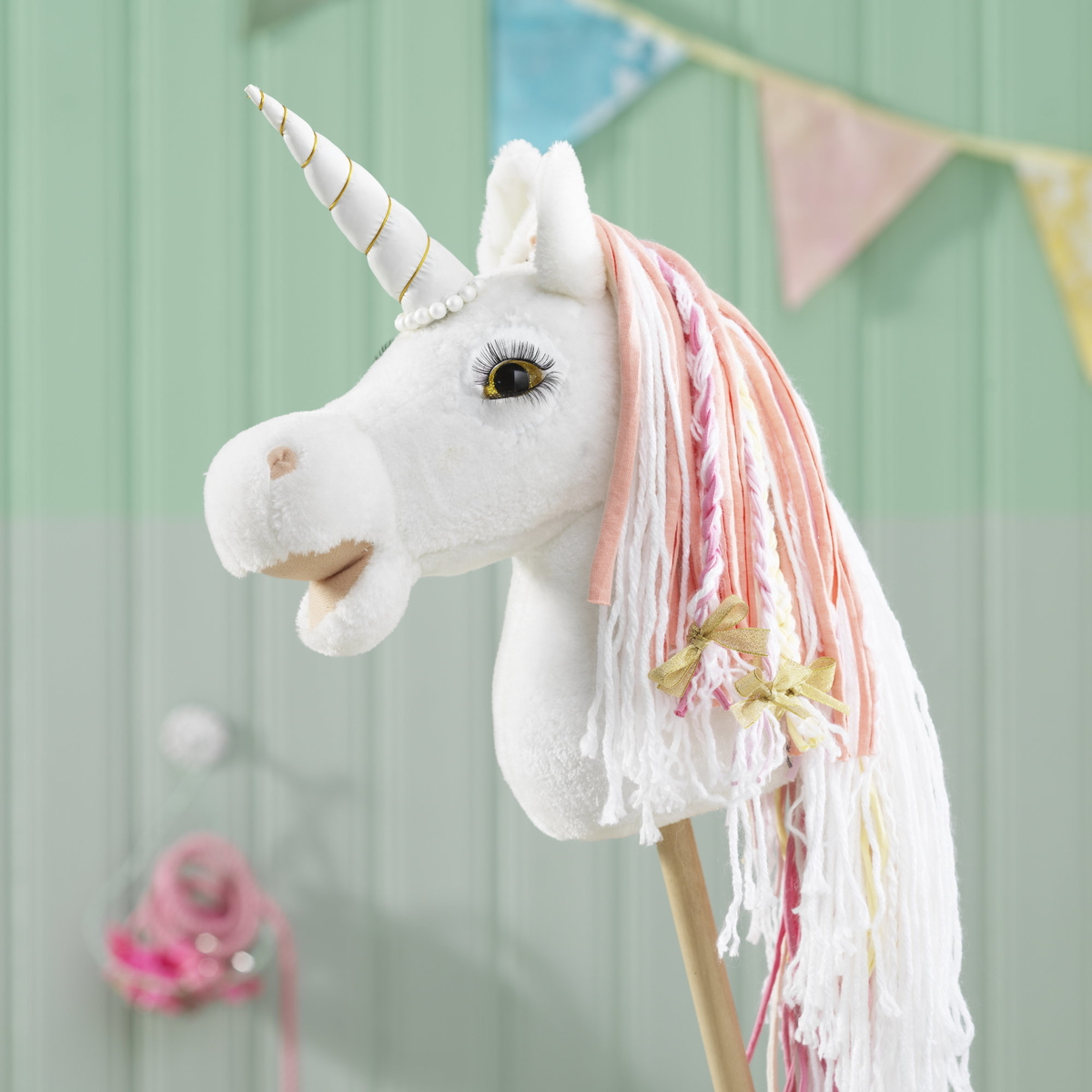 Transform your hobby horse into a unicorn