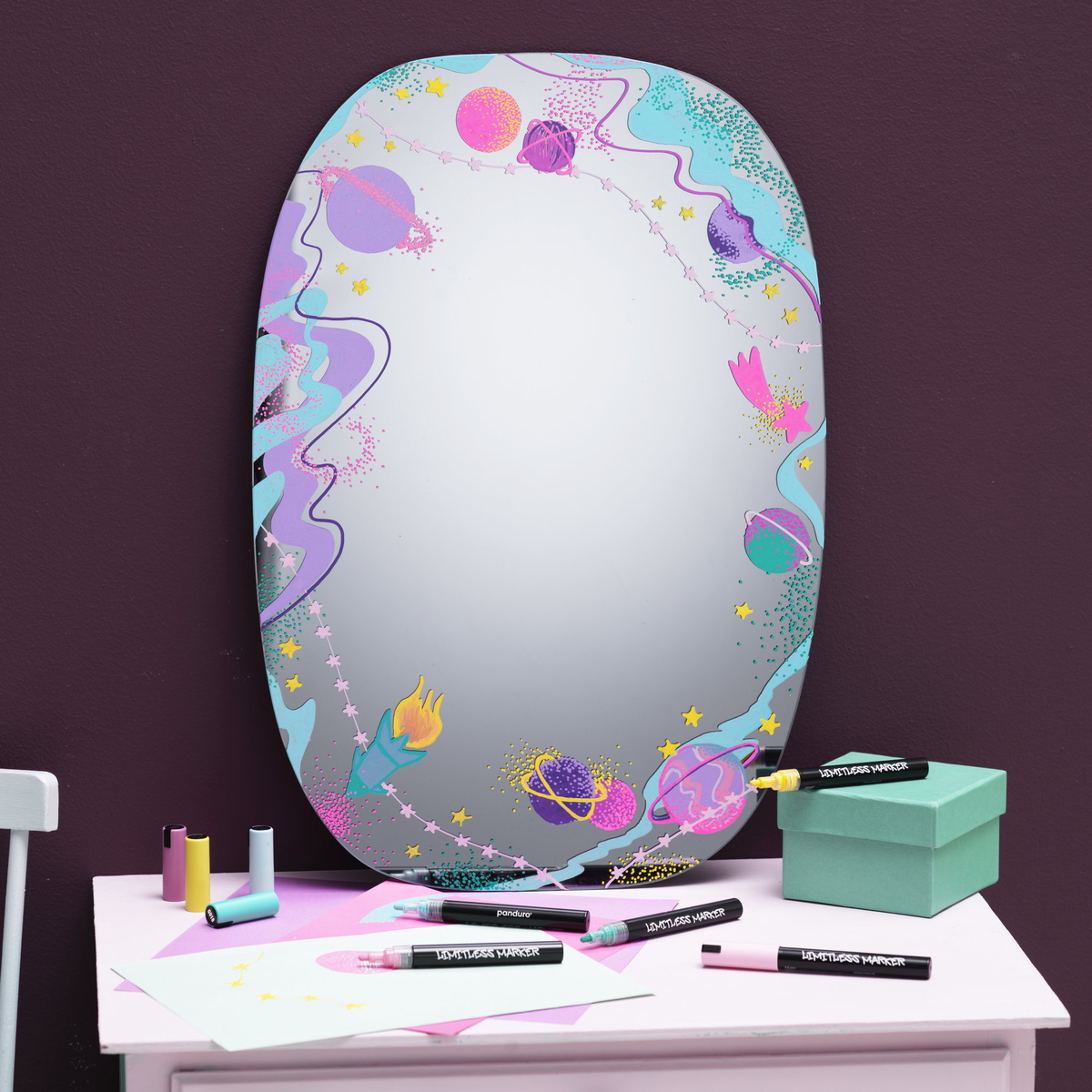 Dekorera en spegel med Limitless Marker