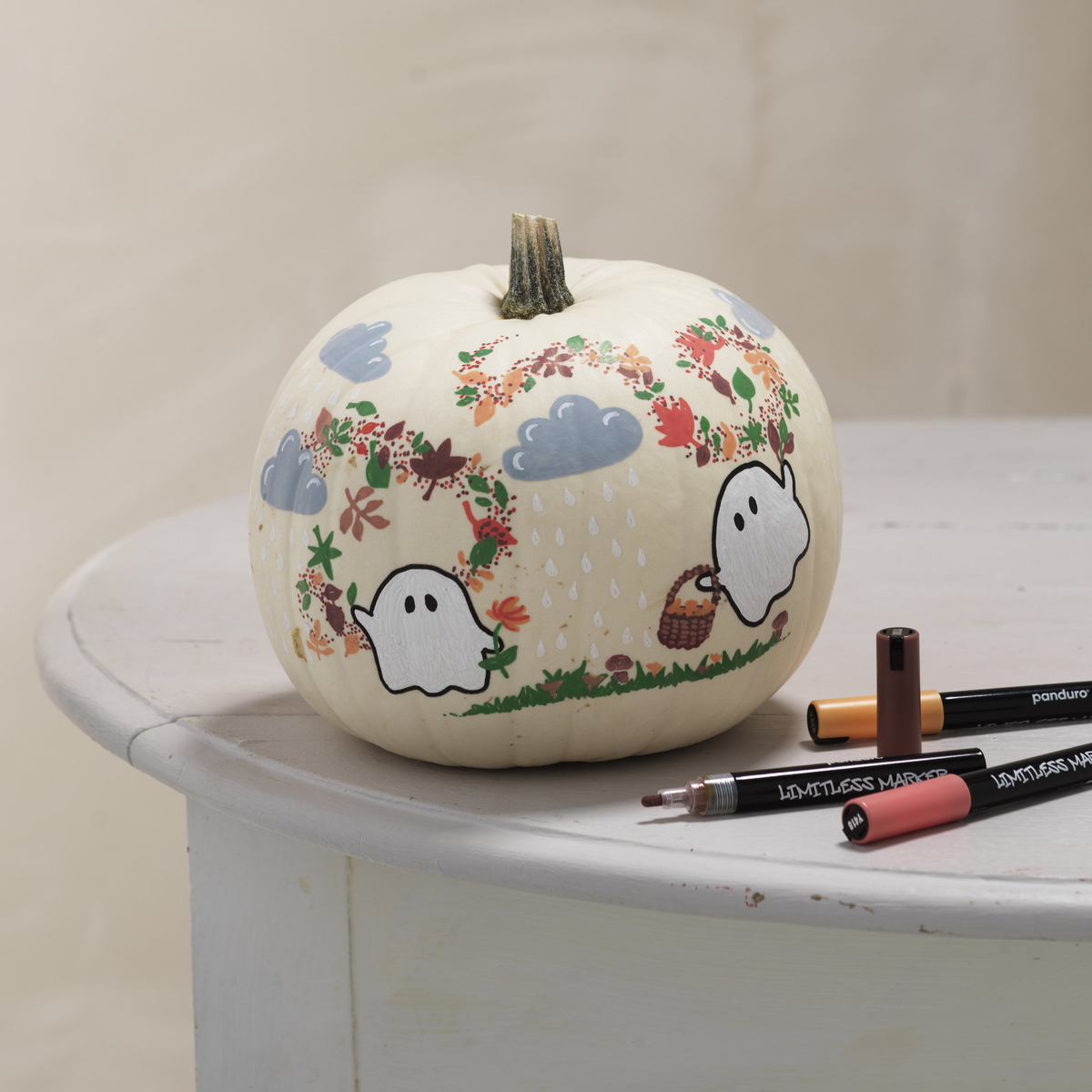 Maalaa taidetta kurpitsaan