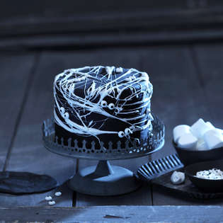 Bake a horrifying Halloween cake